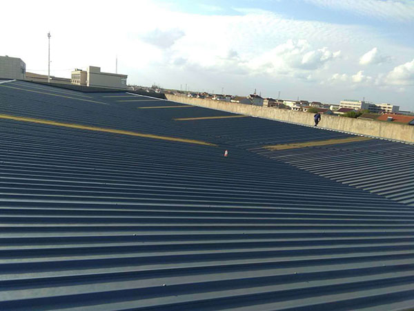 夏天來(lái)臨了彩鋼瓦翻新的價(jià)格會(huì)有變化嗎？